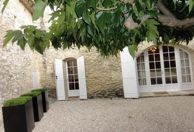 مبيت وإفطار Le Mas De Colongene