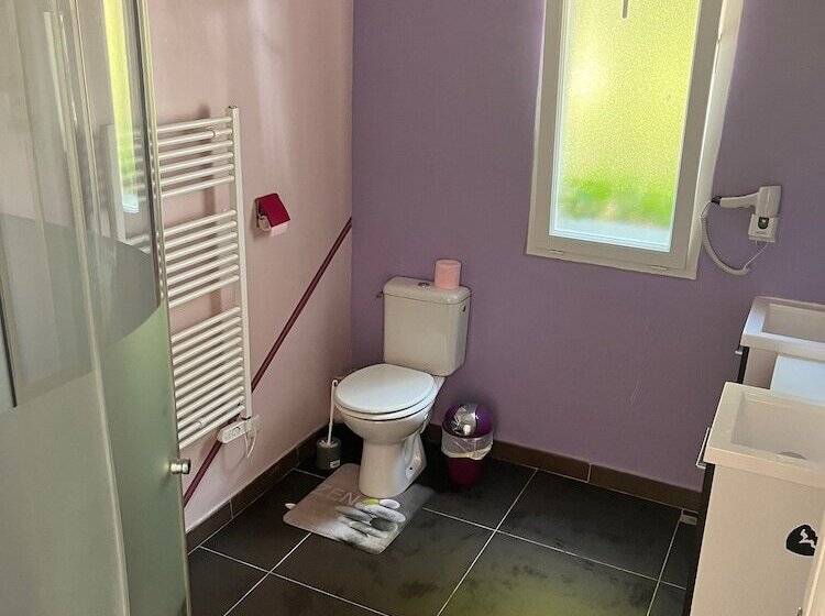 ベッドアンドブレックファースト Le Petit Manoir