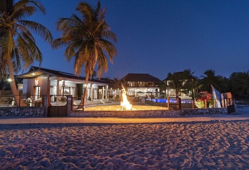 مبيت وإفطار Manduna Resort