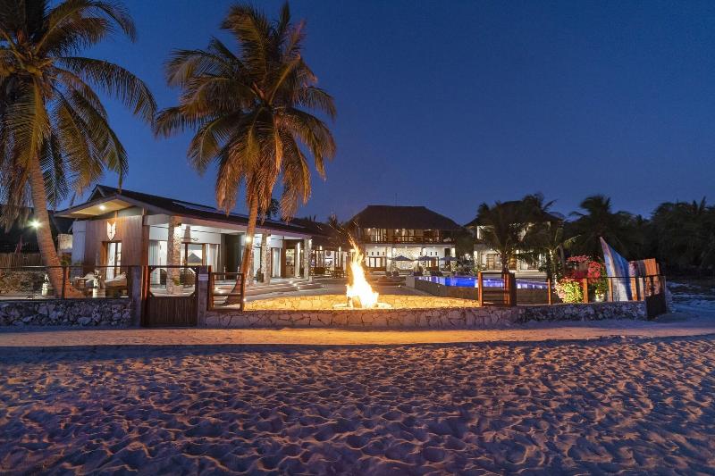 مبيت وإفطار Manduna Resort