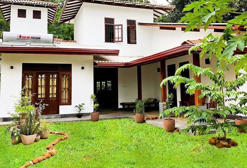 Bed and Breakfast Maygrove View Galle