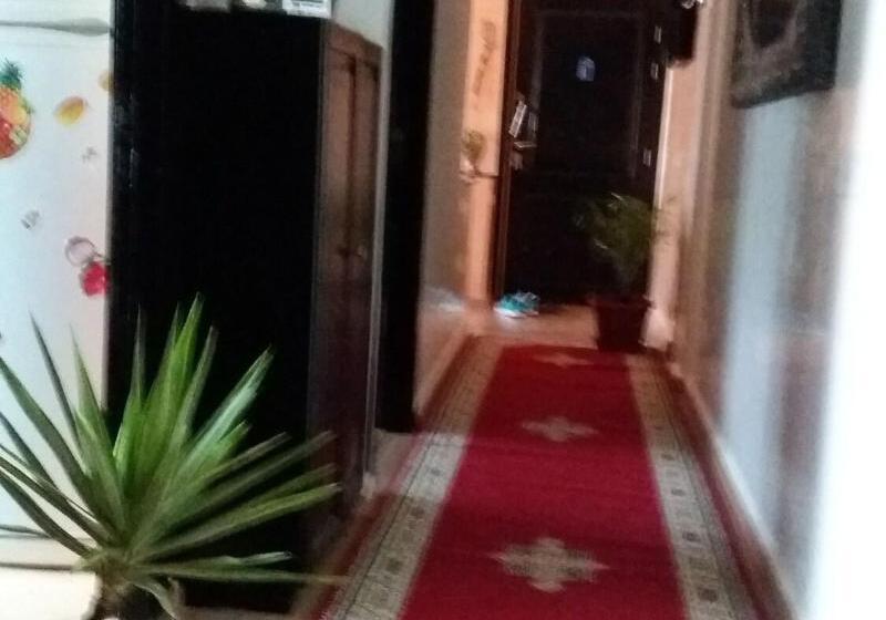 تختخواب و صبحانه Mohammed V Airport Home