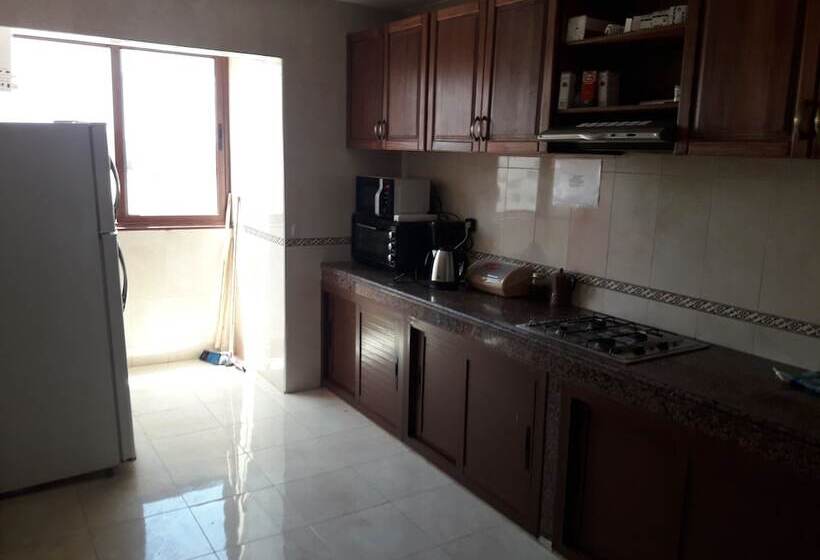 تختخواب و صبحانه Mohammed V Airport Home