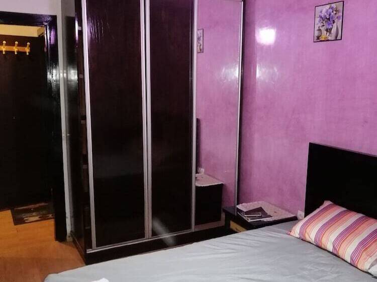 تختخواب و صبحانه Mohammed V Airport Home