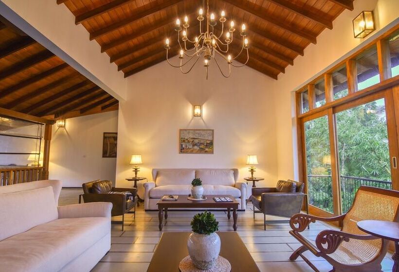 ベッドアンドブレックファースト Niketh Villa Kandy