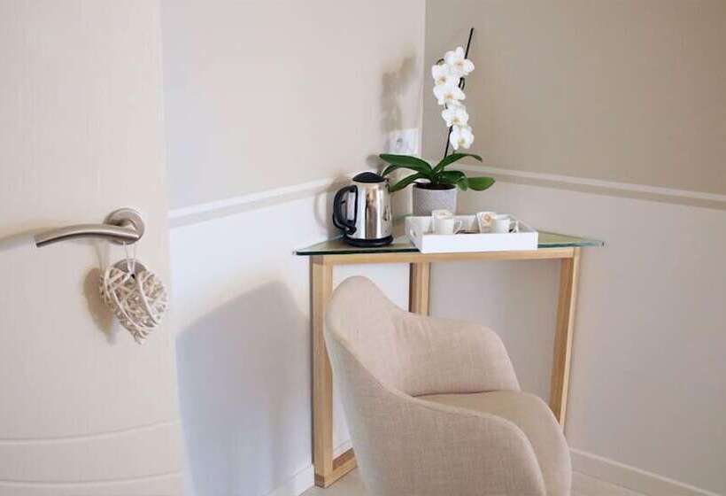 مبيت وإفطار Une Pause Au Logis
