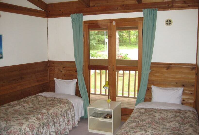 Hirotani Pension & Lodge