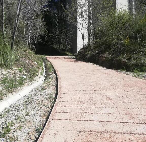 פונדק Le Petit Chateau