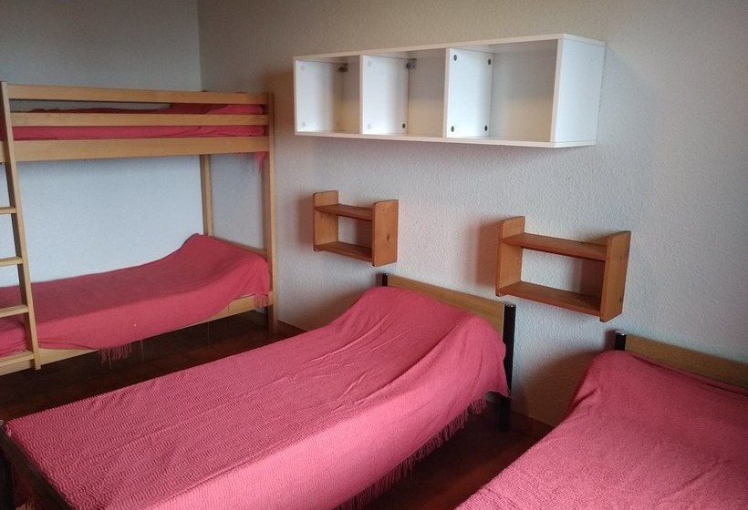 פונדק Chalet Les Sapins Enchantés