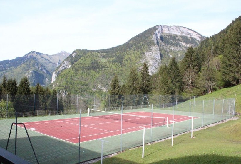 פונדק Chalet Les Sapins Enchantés