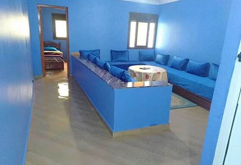 مسافرخانه Maison D Out Parc Akchour