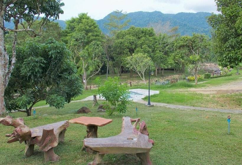 ホテル Akantuka Homestay