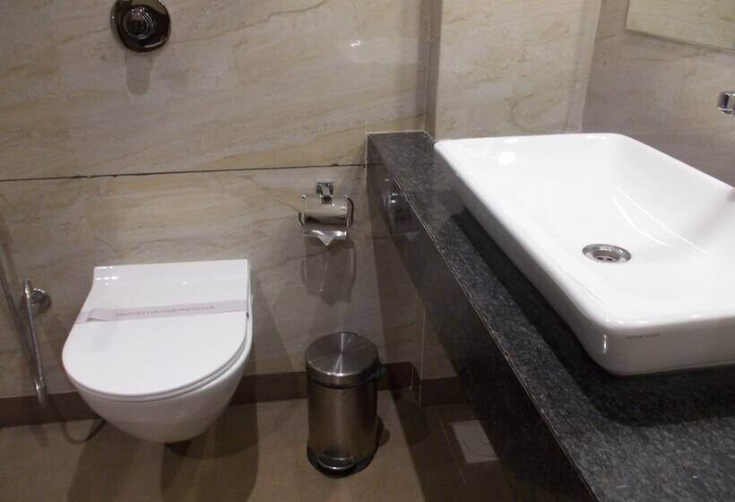 בית מלון כפרי Antariksh Retreat