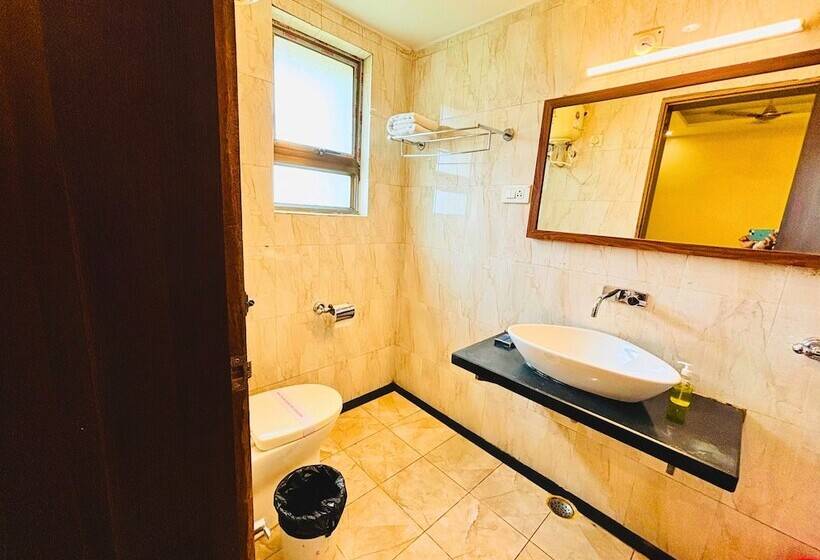 בית מלון כפרי Arpita Beach Resort