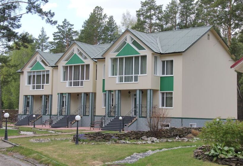 ホテル Artlife Zaimka