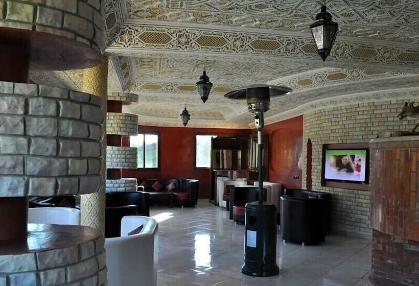 هتل Auberge Khenifra