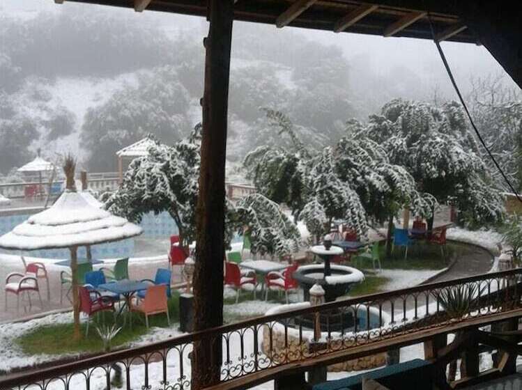 هتل Auberge Khenifra