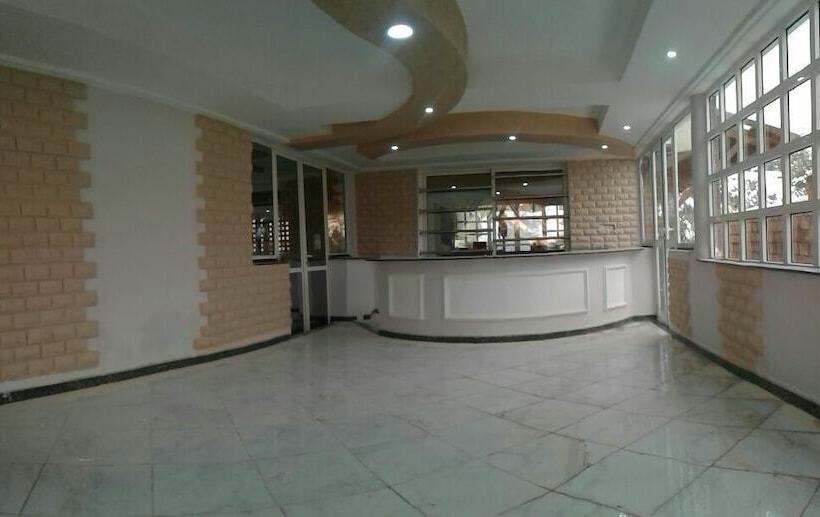 هتل Auberge Khenifra