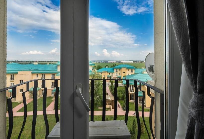 هتل Bucharest Apartments Deluxe
