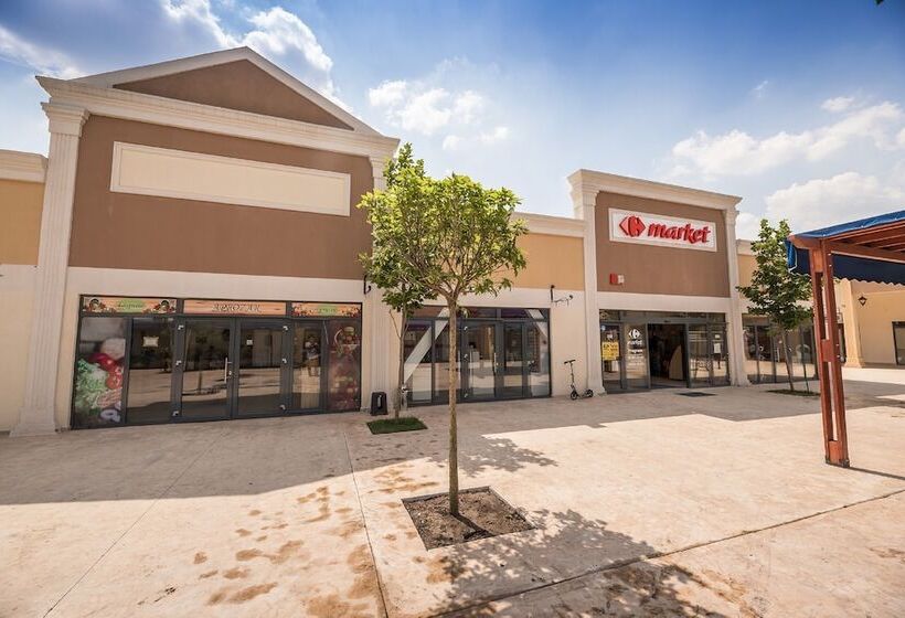 هتل Bucharest Apartments Deluxe