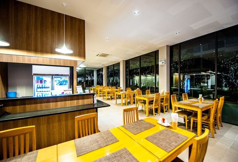 בית מלון כפרי Burgundy Residence 304