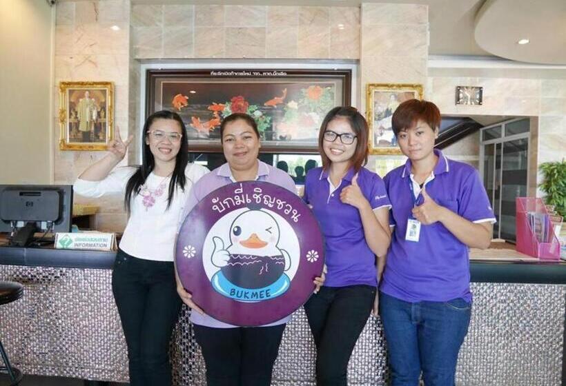 酒店 Century Grand