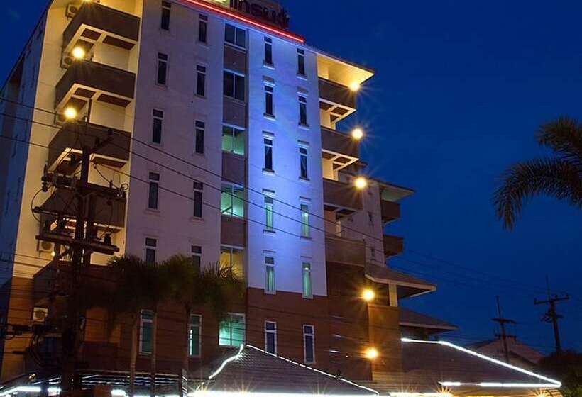 酒店 Century Grand