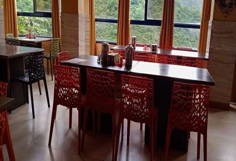 酒店 Chakasha Govindam