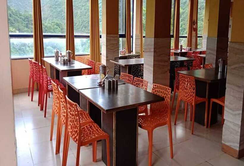 酒店 Chakasha Govindam