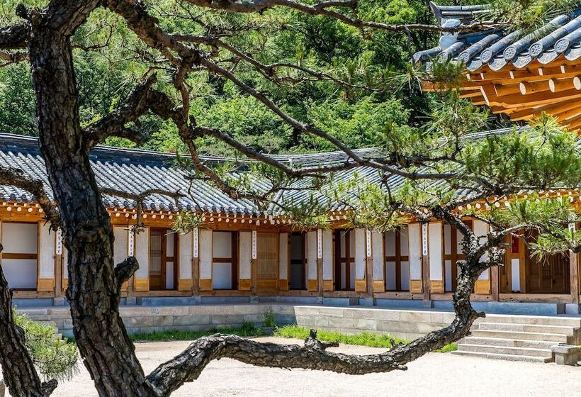 בית מלון כפרי Chosun Royal Family