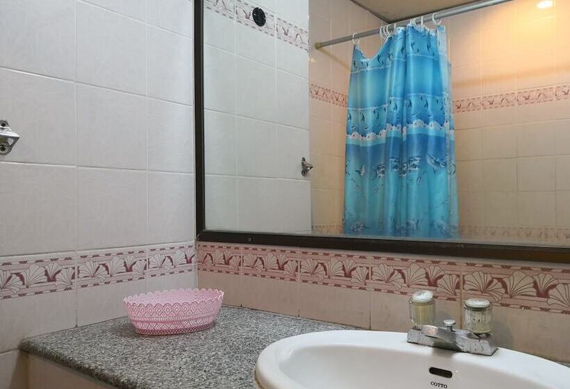 فندق Cl Garden Inn