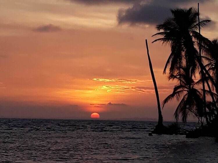 酒店 Discovery Guna