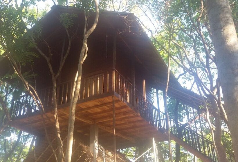 فندق Elephant Corridori Camping