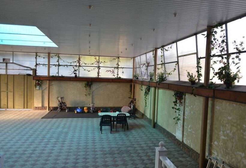 בית מלון כפרי Guest Complex Edelweiss