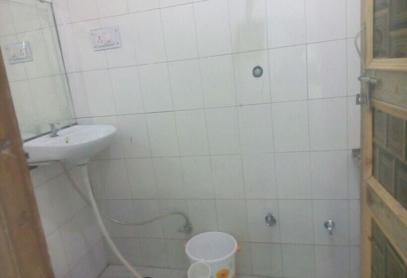 ホテル Hanumant Inn