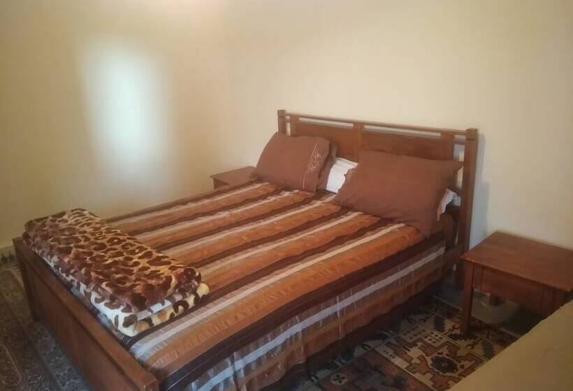 هتل Hôtel Daroudar