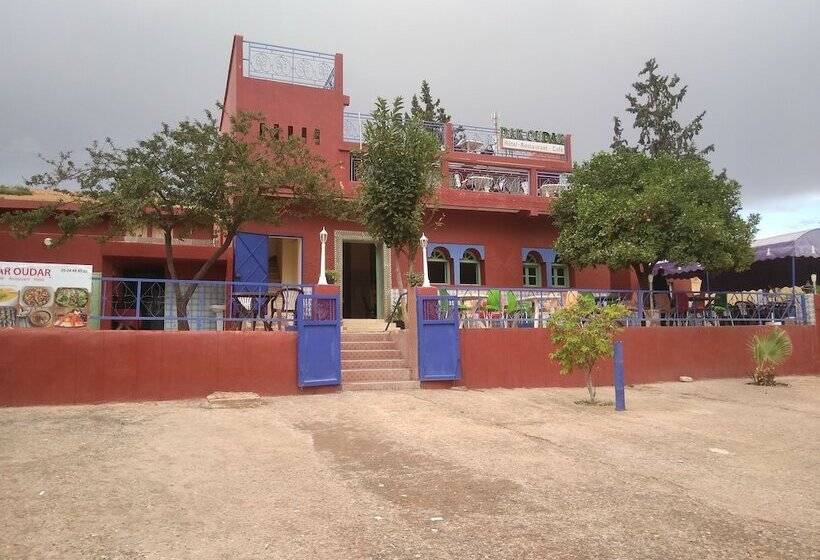 هتل Hôtel Daroudar