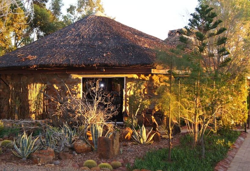 בית מלון כפרי Inverdoorn Game Reserve Lodge