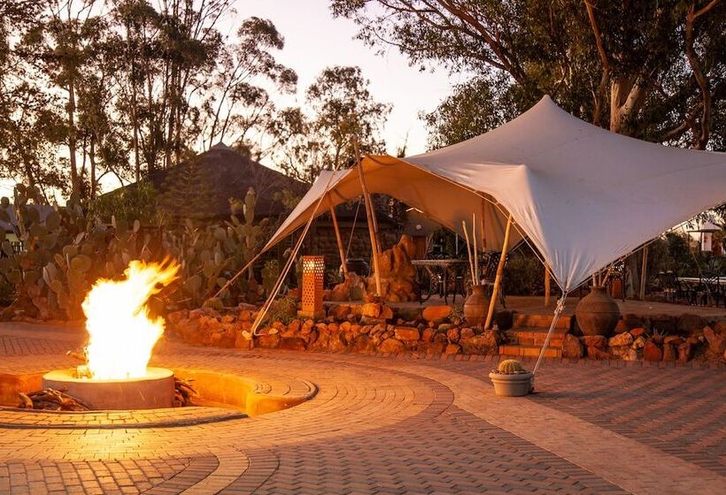 בית מלון כפרי Inverdoorn Game Reserve Lodge