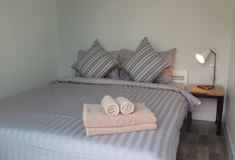 Отель Journey Hostel