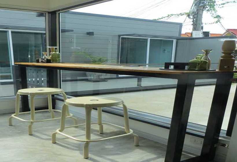 Отель Journey Hostel