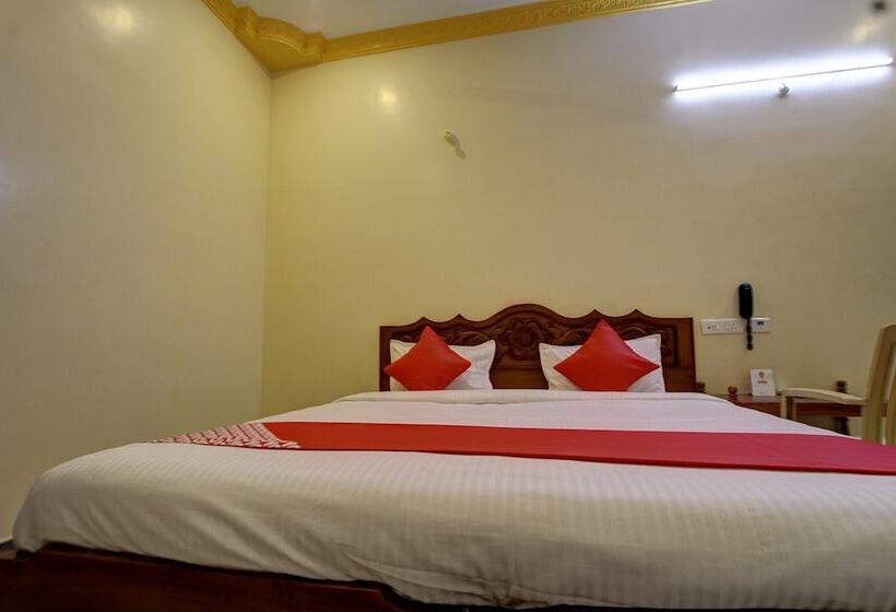 Отель K S Residency By Oyo Rooms