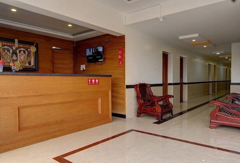 Отель K S Residency By Oyo Rooms