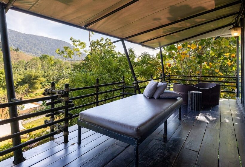 فندق Kachong Hills Tented Resort Trang