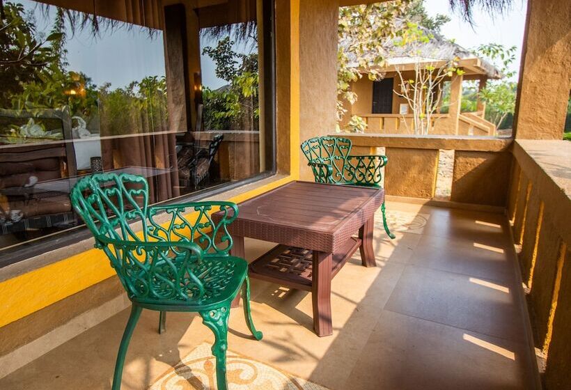 فندق Karhandla Farm And Resort