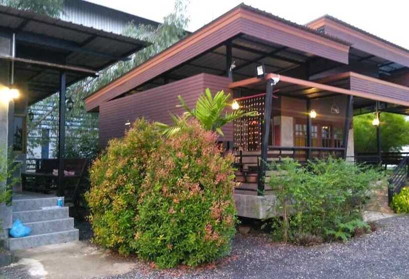 Отель Kiangchai Resort