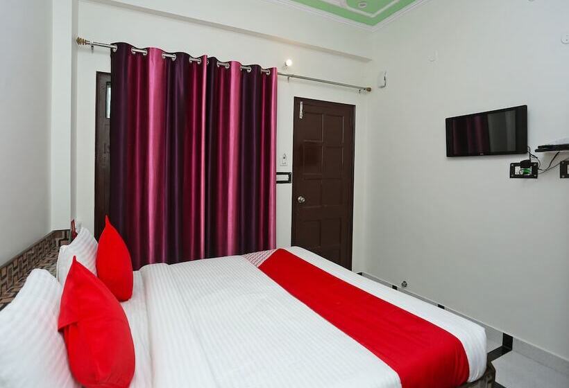 Отель Kiran By Oyo Rooms