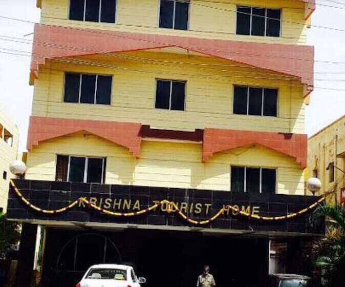 酒店 Krishna Tourist Home