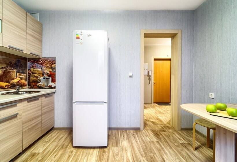 בית מלון כפרי Kvartalapartments. Karla Marksa 58