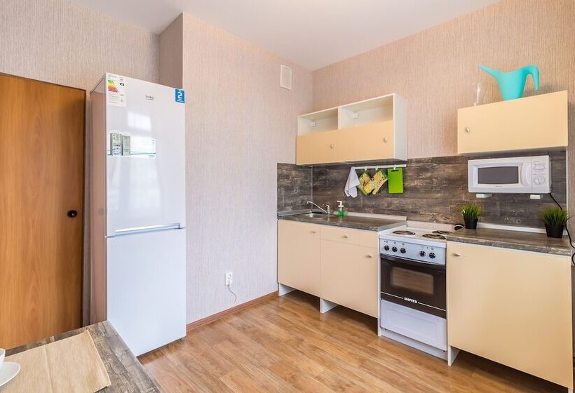 Отель Kvartalapartments On Konotopskaya 4